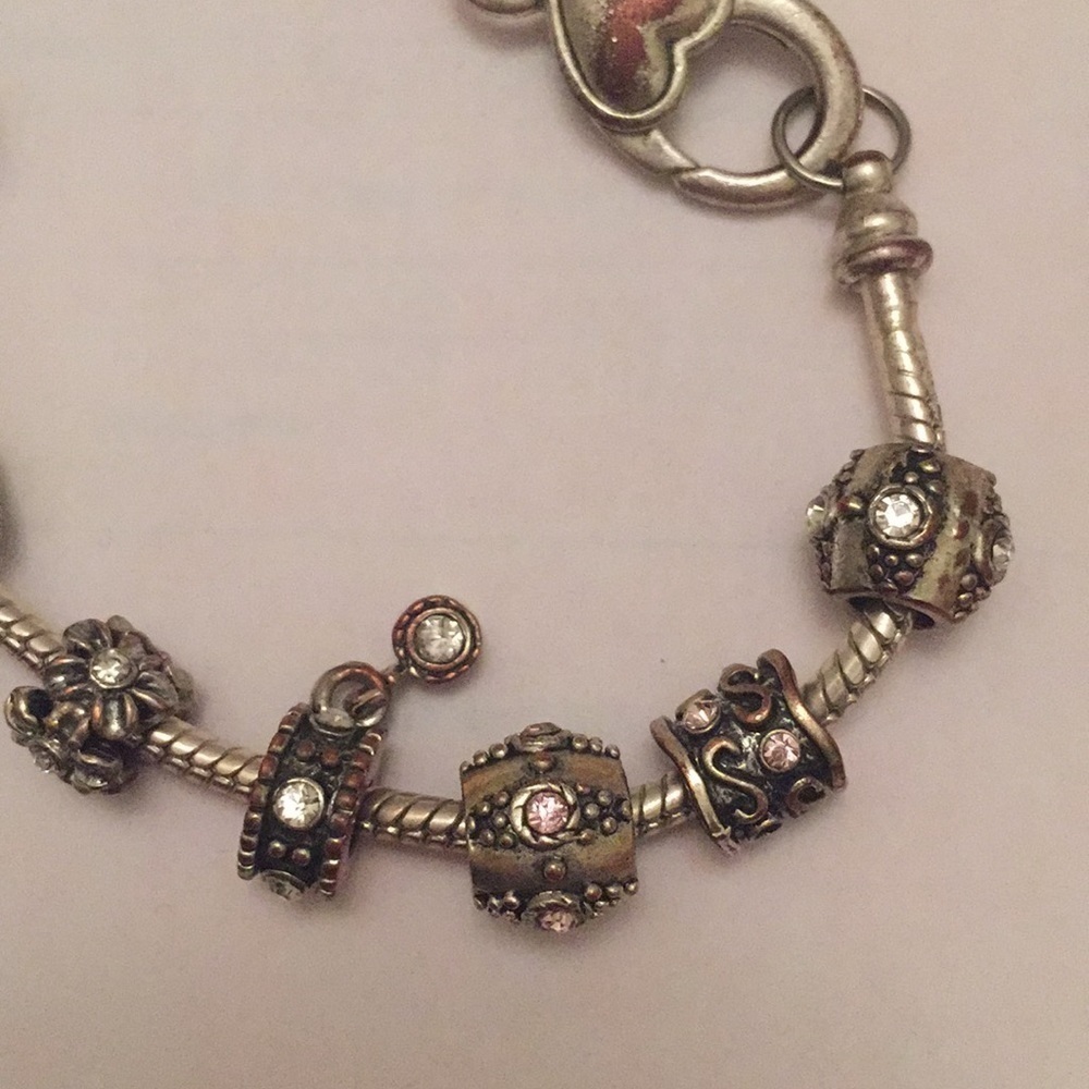 Charm bracelet. - Picture 6 of 7